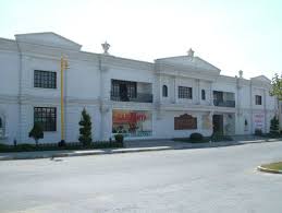 ziyaret edilecek yerler panosundaki pin