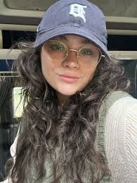 Molly Noel Urquhart (@_m_hart_) • Instagram photos and videos