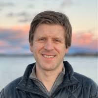 Craig Moline's Instagram, Twitter & Facebook