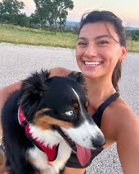 Bella Rozek (@isabella.rozek) • Instagram photos and videos