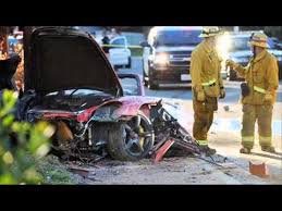 Paul walker (fast & furious) est mort à l'âge de 40 ans dans un accident de. Paul Walker Verstorben Tragischer Tod Bei Autounfall Youtube