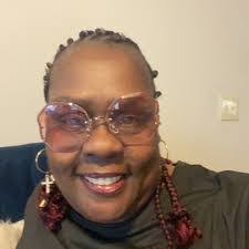 Paula Propst's Instagram, Twitter & Facebook