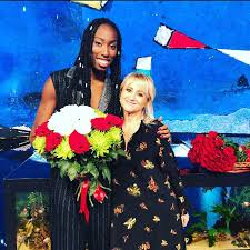 Join facebook to connect with angela egonu and others you may know. Luciana Littizzetto On Twitter Meno Ego E Piu Egonu Chetempochefa Egonu