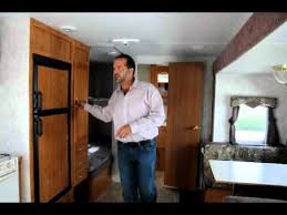 Our list of the 10 best travel trailers with 2 bedrooms inculdes some awesome 2 bedroom floor plans. 2004 Forest River Wildwood 26bhs Travel Trailer Youtube