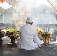 General information about pagerwesi, province of east java, indonesia. Hari Raya Pagerwesi Dinas Pariwisata Kota Denpasar