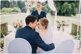 Musterrede zum download als word. Standesamtlich Trauung In Dusseldorf Freie Trauung Im Schloss Dyck Hochzeitsfotografie Aus Koln Fotografin Stephanie Kunde