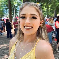 Horses vs dirt bikes race in Bonners Ferry Idaho