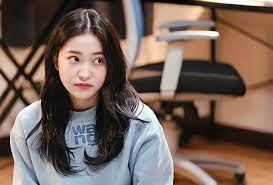 For more information and source, see on this link : Drama Red Velvet Full Episode