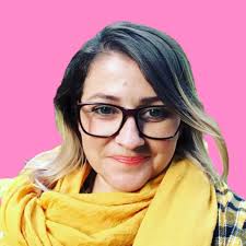 Top Social Media Coaches: Enhance Your Online Presence & Strategy