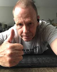 I'm good. No really, I'm good! A spicy chipper workout from  @prepare_for_combat 25 push ups 25 sit ups 25 squats 25 high pulls 10  burpees 25 push ups 25 squats 25 sit