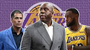 Opinion Magic Johnson Isnt Helping Himself Or The Los
