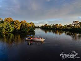 Pasti sejuk dan selesa buat anda setelah membasahkan tempat menarik di beaufort kali ini adalah klias river cruise yang merupakan sebuah sungai untuk anda beraktiviti. Cara Untuk Ke Beaufort Dan 13 Tempat Menarik Di Beaufort Sabah Ammboi