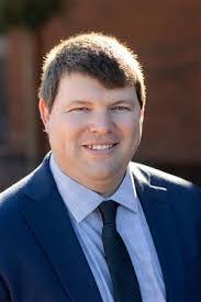 Kyle Gregg's Instagram, Twitter & Facebook