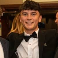 10+ "Ollie Kitchen" profiles