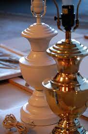 Before After Brass Lamp Redo Natural Mommie Brass Lamp Lamp Redo Painting Lamps