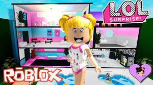 Roblox goldie & titi are judges in the popular talent competition, robloxs got talent. Baby Goldie Adventures In The Roblox Lol Surprise Mansion Titi Games Roleplay Youtube