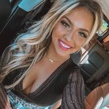 Jean Barbaro's Instagram, Twitter & Facebook