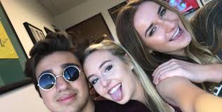 Blake Giles 🌎☄️💕®️ (@Blake_Giles44)