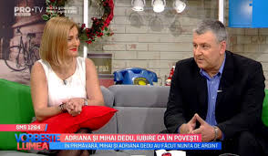 Informatii proaspete culese de jurnalisti cu experienta editoriala! Cum AratÄ SoÅ£ia Lui Mihai Dedu Ea Si Prezentatorul Tv Sunt CÄsÄtoriÅ£i De 25 De Ani