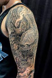 Chronic Ink Tattoo Toronto Tattoo Half Sleeve Dragon Tattoo Done By Winson Dragon Sleeve Tattoos Tattoos Japanese Sleeve Tattoos