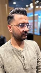 Hair artist javed khalifa man hair cut taper fade , ., .#hairstylist  #barbar #barbershop #hairstylist #hair #hairstyles #hairtutorial #hairideas  #hairideas #hairtransformation #hairfashion ...