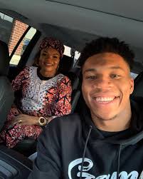Giannis Antetokounmpo har lagt...