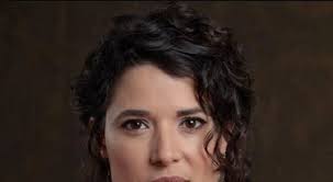 Emissoras de TV apresentam seus novos trabalhos de dramaturgia