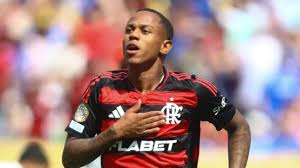 Wallace Yan encaminhado ao Bragantino; Flamengo pode faturar até €10 milhões e perde opção no ataque