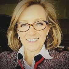 Lynn Mceachern's Instagram, Twitter & Facebook