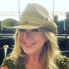 Ann Vadnais(Barnes) (@saavers)