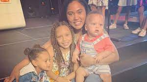 (left to right) sydel curry, ayesha curry, stephen curry, sonya curry and wardell curry (photo: Fan Hetze Ayesha Currys Sohn Zehn Monate Soll Diat Machen Promiflash De