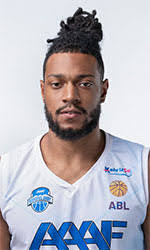 Andrew Corum's Instagram, Twitter & Facebook