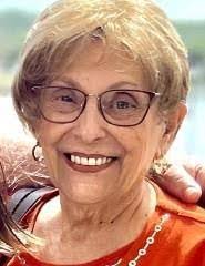 Laura Dumler's Instagram, Twitter & Facebook