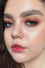 The Evolution Of Eyebrows The 28 Craziest Boldest Prettiest Brow Trends From The Past 100 Years Feather Brows Eyebrow Trends Thick Eyebrows