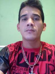 Reinaldo Franco updated his profile picture.