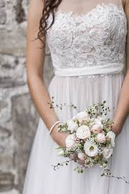 We did not find results for: Hochzeit Tessin Brautstrauss Romantisches Hochzeitskleid Littlecity Ch Schweizer Reiseblog Travelblog Mit Reise Ausflugstipps
