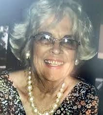 Dixie Yeager's Instagram, Twitter & Facebook