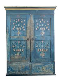 And the result is a sativa dominant plant that produces very large buds and leaves take on a blue/purple color towards the end of the flowering cycle. 19th Century Painted Swedish Oak Wardrobe Cupboard Oak Wardrobe Painted Wardrobe Painted Armoire