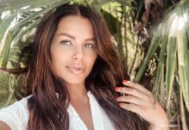 Ali Sam's Instagram, Twitter & Facebook