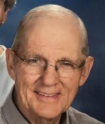 Michelle Bakos's Instagram, Twitter & Facebook