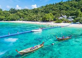 This lovely neighbourhood is home to a stunning array of historic houses here's a list of the fun activities and best sightseeing spots that are definitely worth visiting. 14 Top Rated Beaches In Phuket Planetware