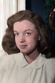 Marilyn Monroe Without Makeup And With Natural Hair Color Young Marilyn Monroe Marilyn Monroe Photos Marilyn