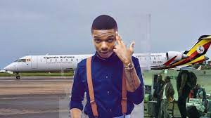 Davido became famoua after releasing dami duro, the. Wizkid Herotic Arrival In Uganda Lands Using A Private Jet From Nigeria Youtube