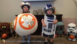 If you'd like a large circle for older kids and adults, you'll likely need to use cut cardboard or poster board and then paint it.) R2d2 And Bb8 Costume Ideas Coolest Diy Droids