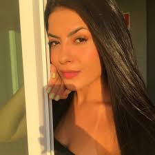 ISABEL MOTA (@isaabelmotaa) • Threads, Say more