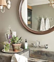Welcome to our country bathrooms photo gallery showcasing multiple country bathroom design ideas of all types. Decorology Country Bathroom Decor Decorating Rules English Country Bathroom