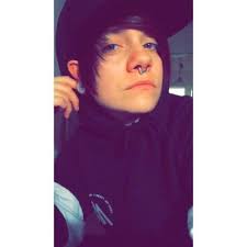 L.Adrian Bergström (@LinnBergstrm)