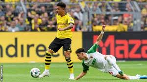 Jadon malik sancho (born 25 march 2000) is an english professional footballer who plays as a winger for german bundesliga club borussia dortmund and the england national team. Jadon Sancho Borussia Dortmund S England Winger Agrees New 190k A Week Contract Bbc Sport