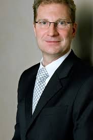 Virtual Private Server Hosting für den Mittelstand, NTT Europe Ltd., Story 