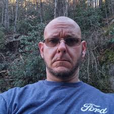 What are good places to put in for a 3-4 hour float down the French Broad  river with little to no rapids near Pigeon Forge?